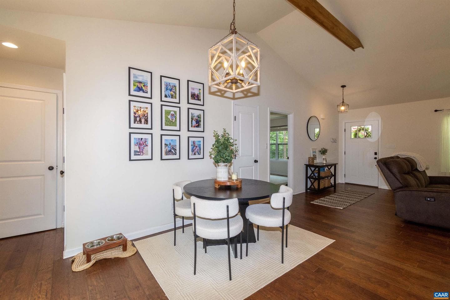 13079 Kendall Rd photo 16
