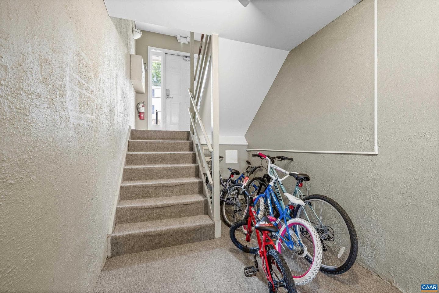 1313 Villa Way #b photo 57