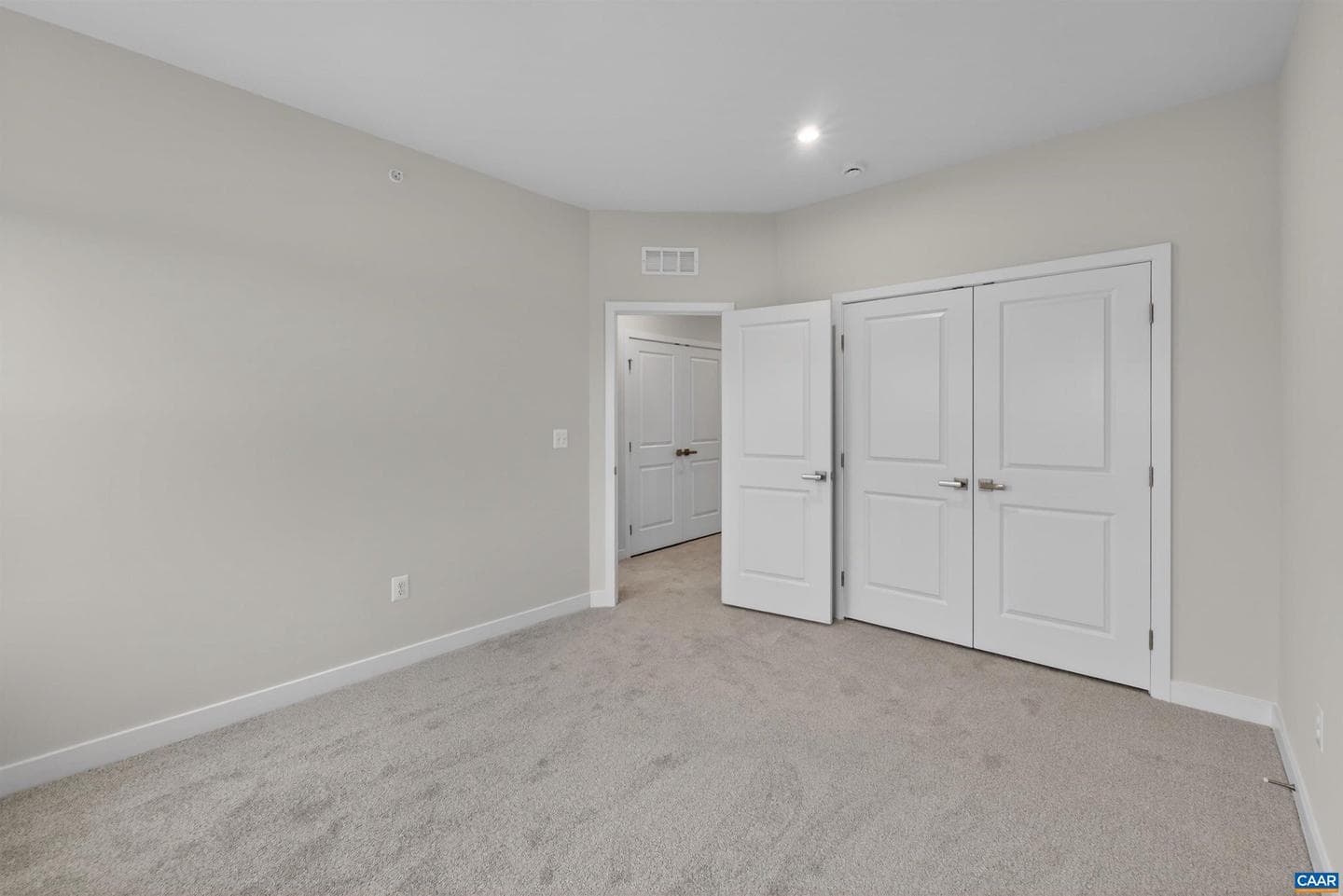 4068b Perseus Ln photo 31