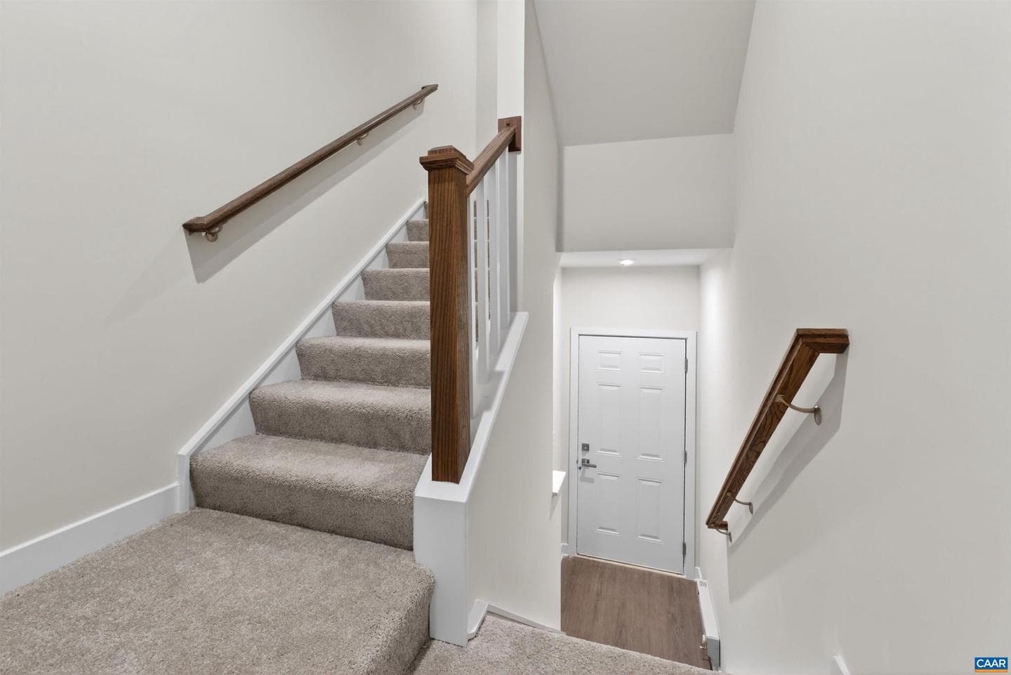 4068b Perseus Ln photo 37