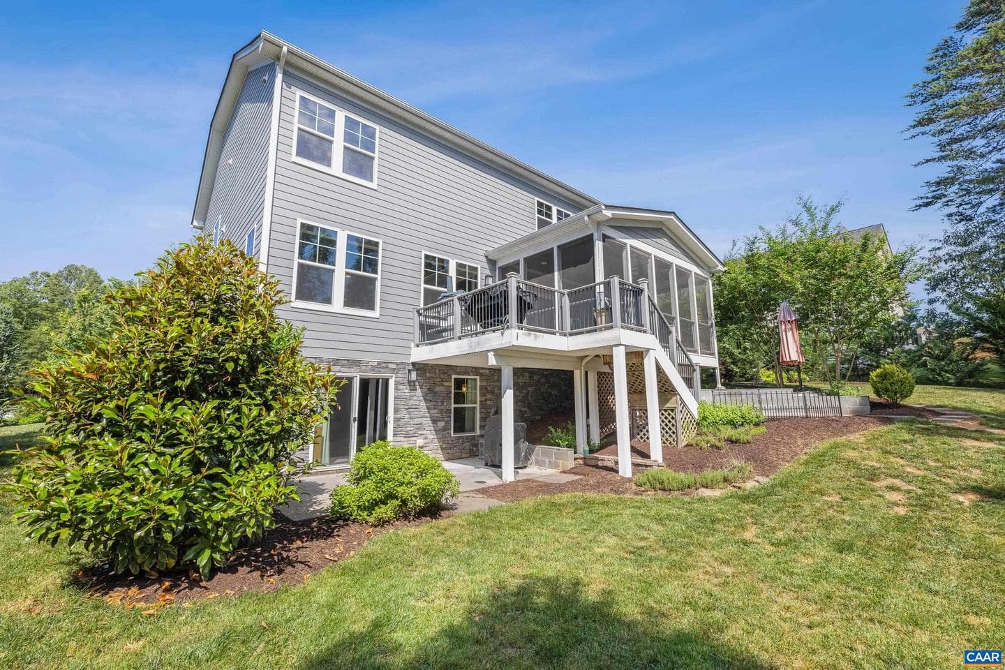 639 Jonna St photo 61