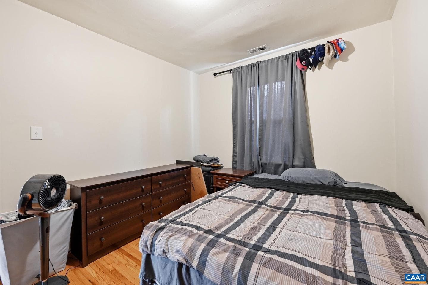 9034 Spotswood Trl photo 12