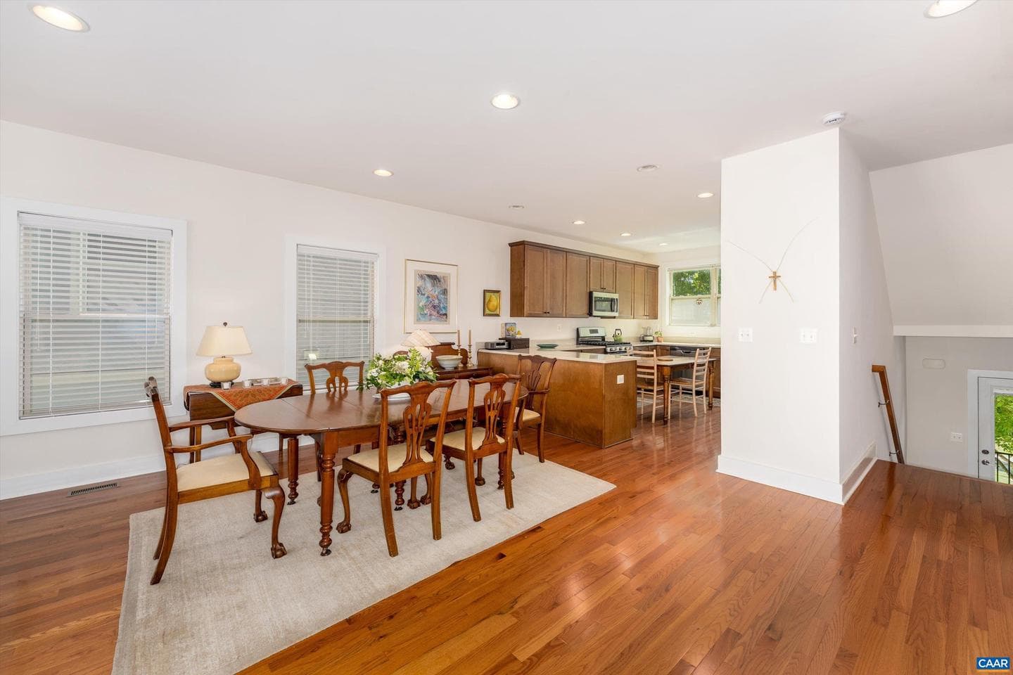 125 Almere Ave photo 8