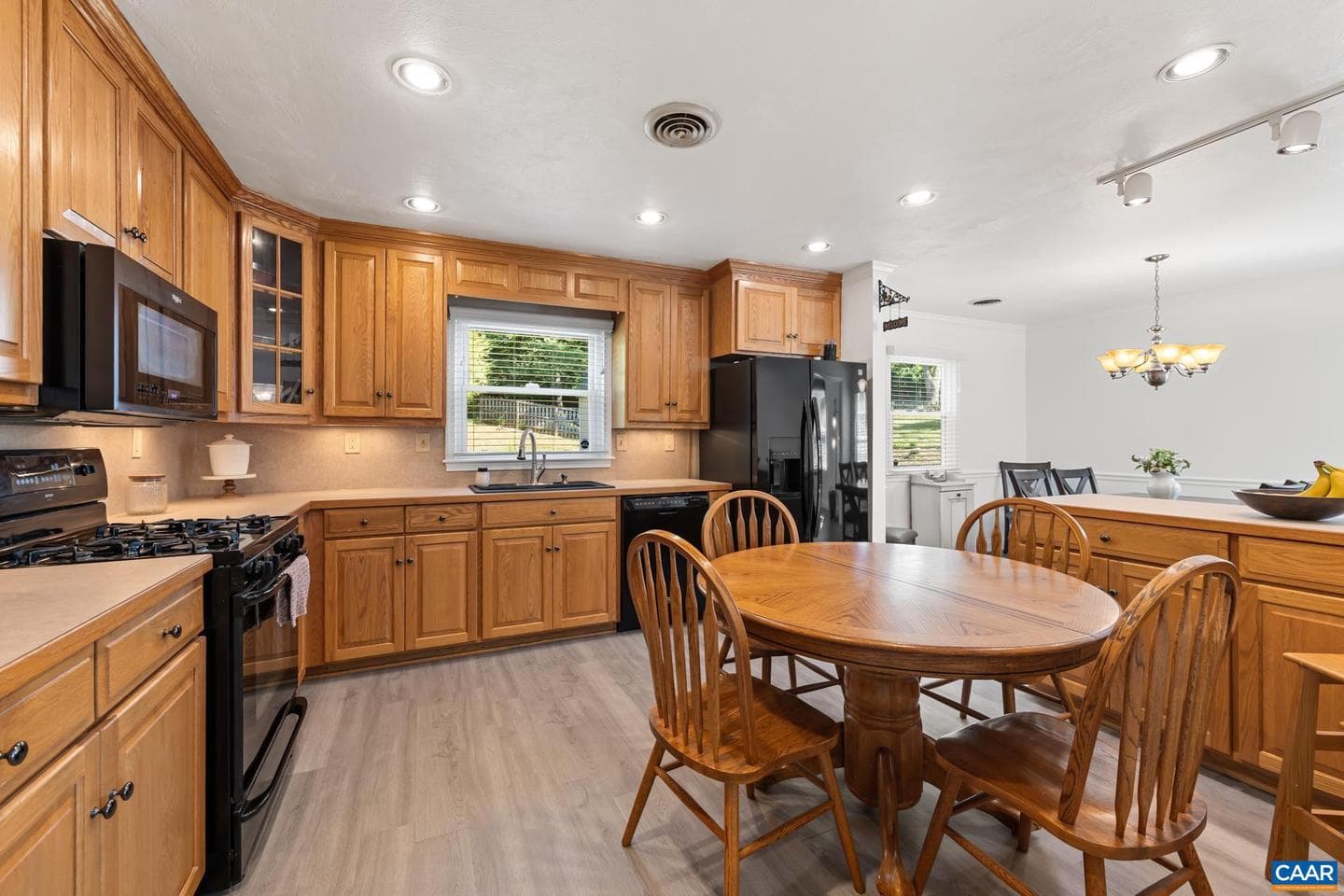 327 Brentwood Rd photo 15