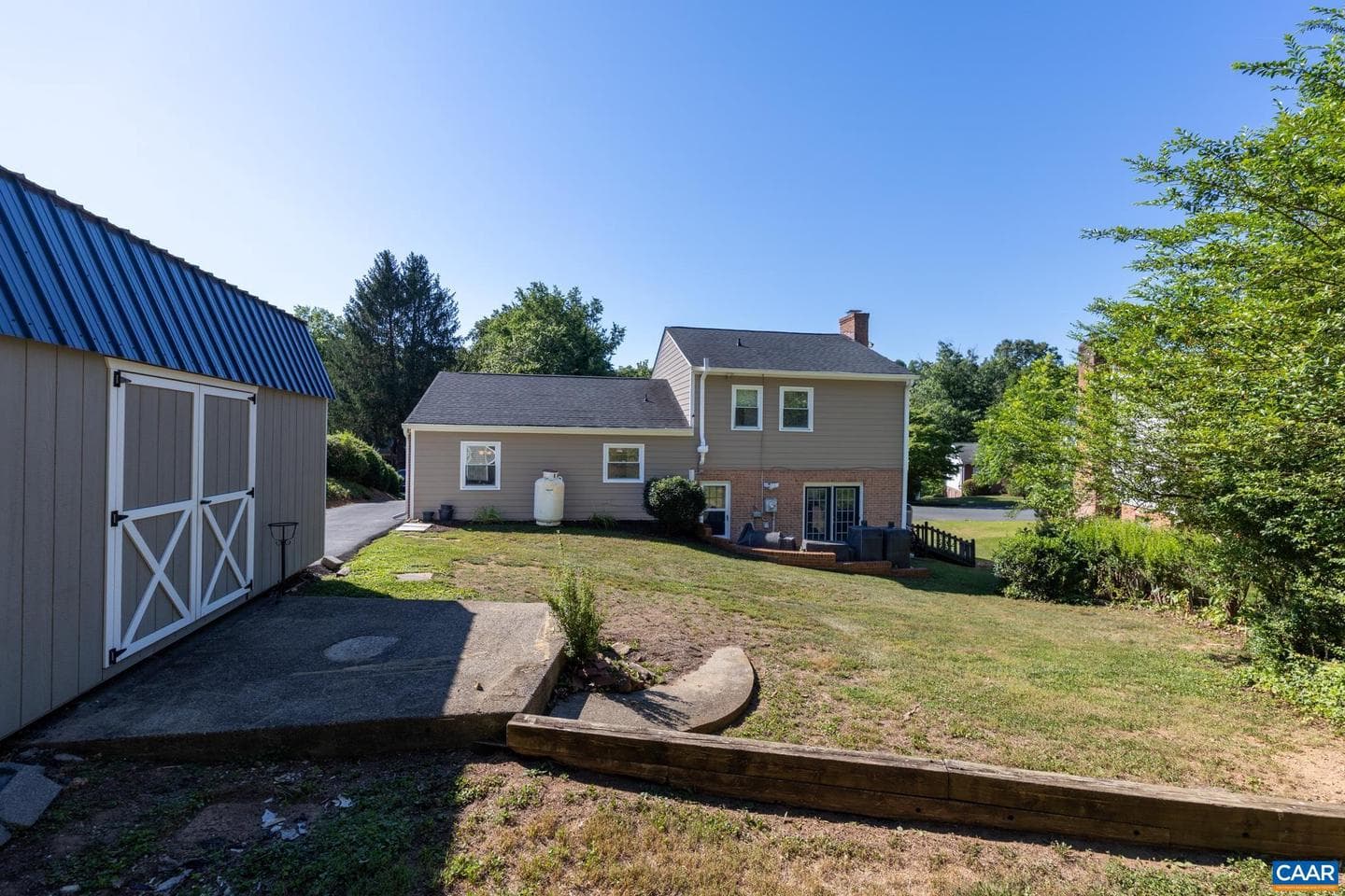 327 Brentwood Rd photo 38
