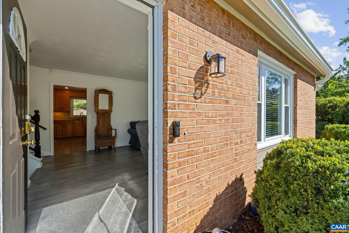 327 Brentwood Rd photo 7