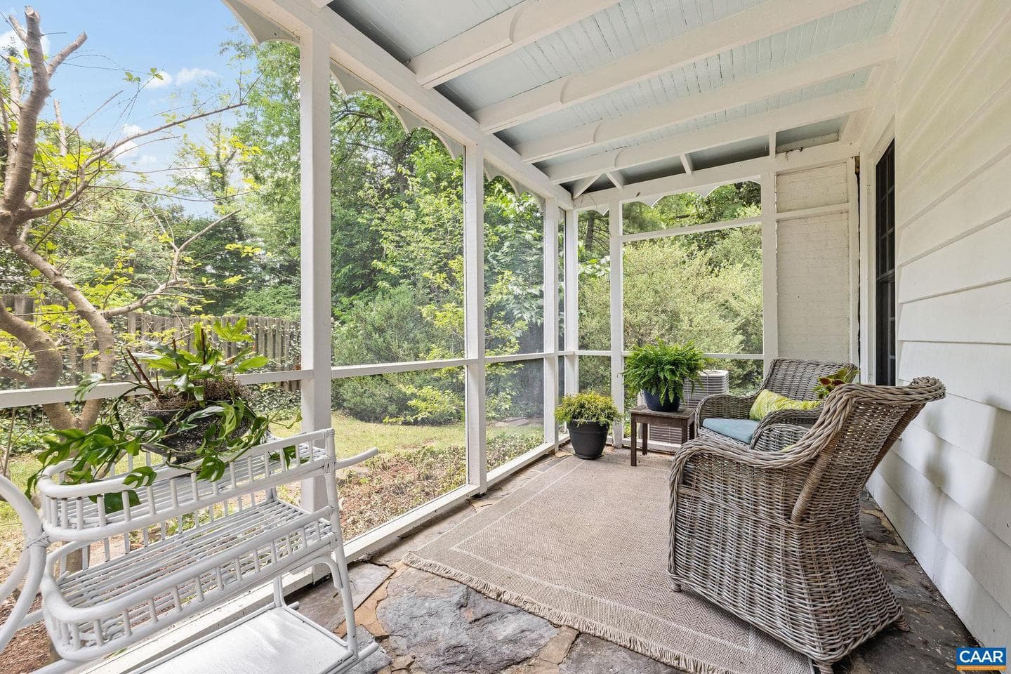 1868 Edgewood Ln photo 32