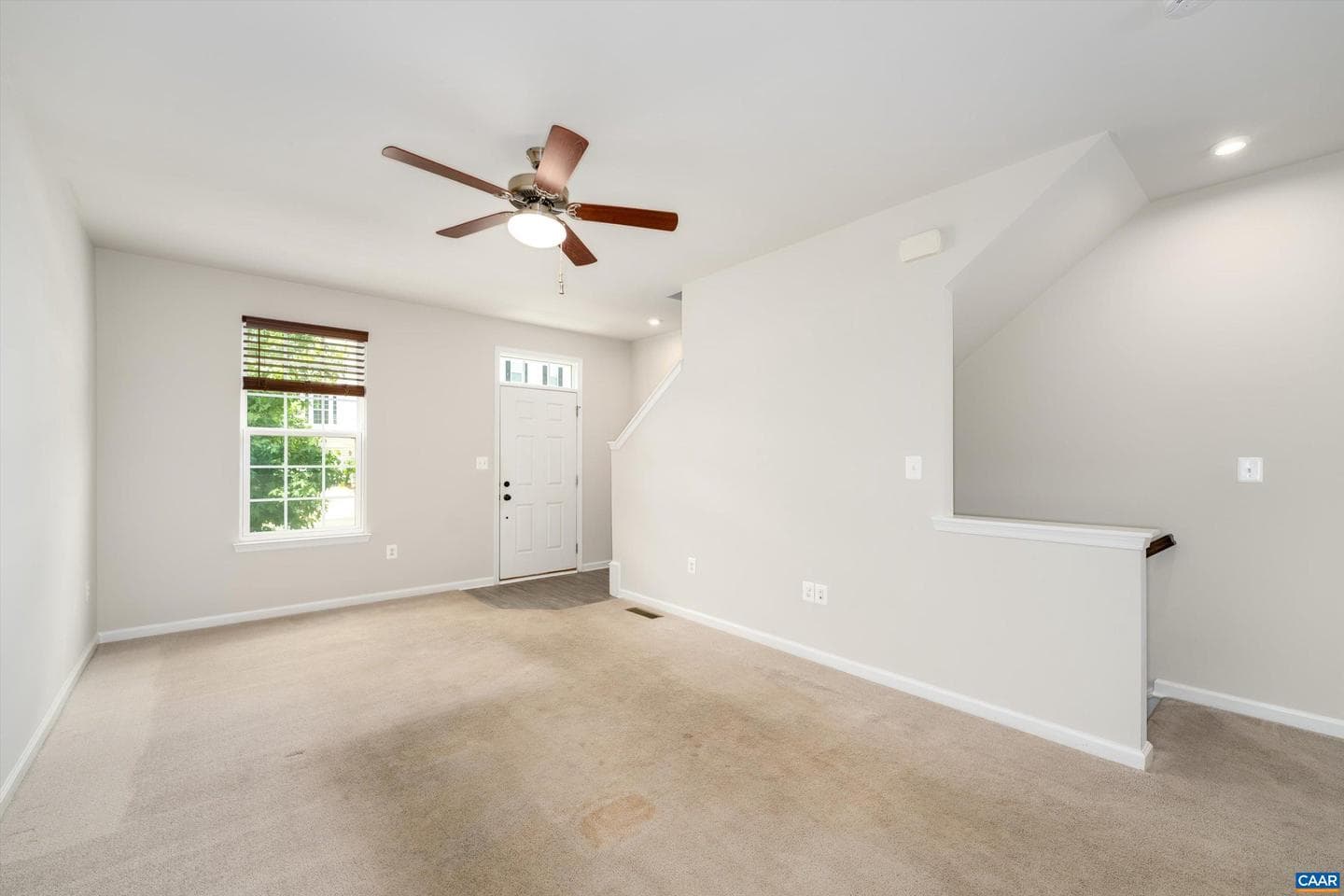 2089 Elm Tree Ct photo 18
