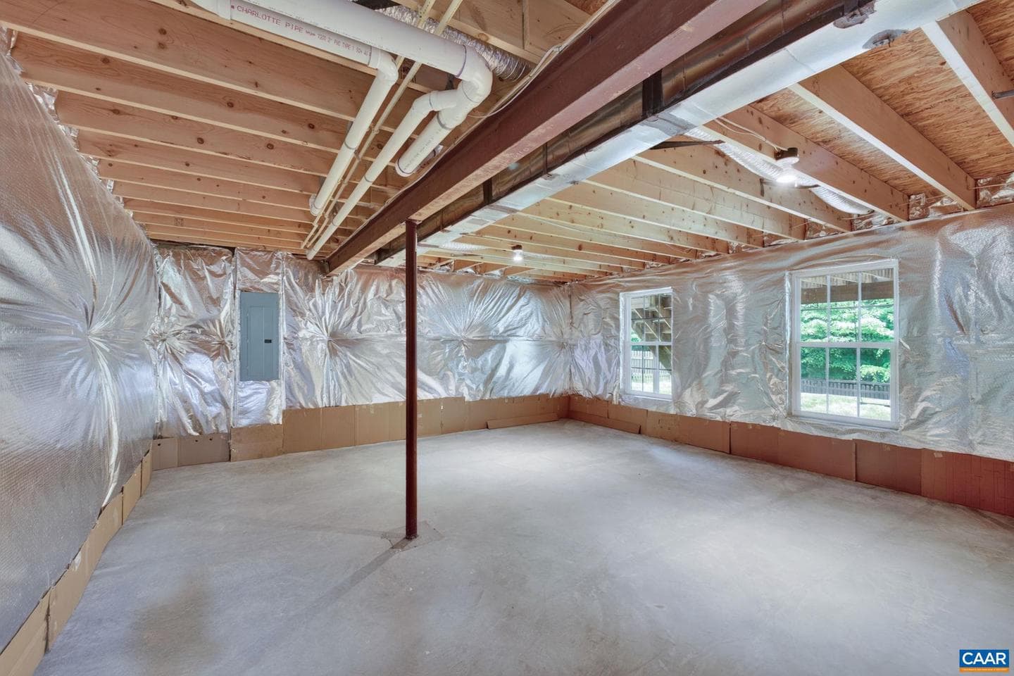 2529 Montgomery Ridge Rd photo 32