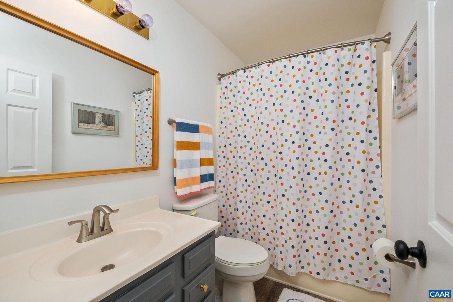 1067 Highland Dr photo 23