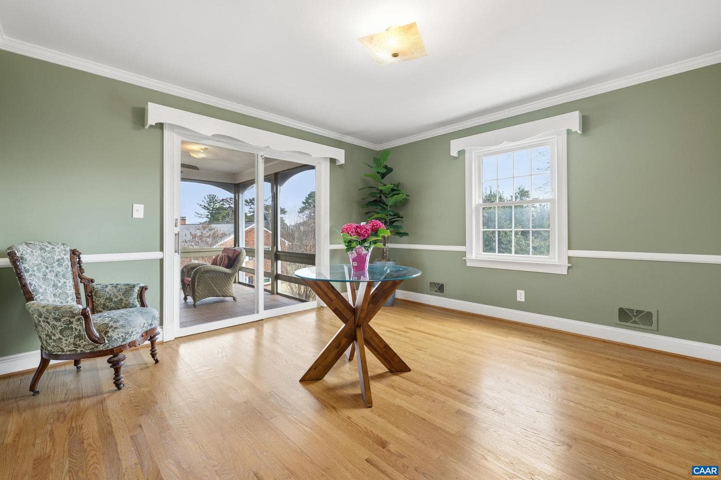 2515 Northfield Rd photo 16