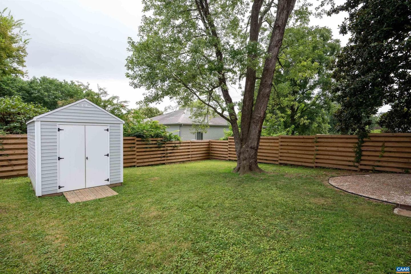 1006 Avon St photo 27