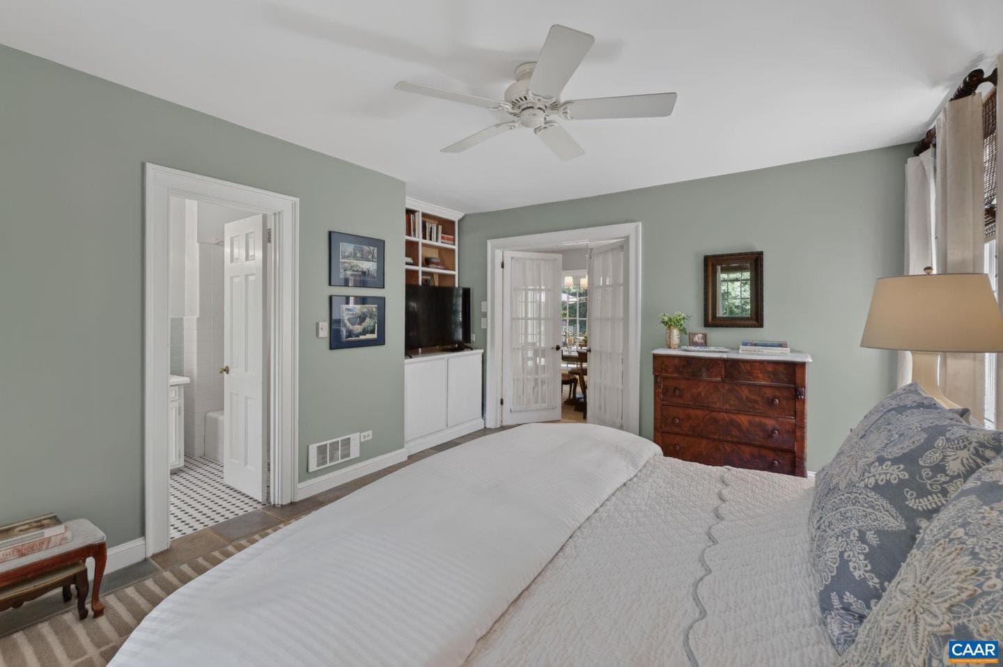 1847 Edgewood Ln photo 13