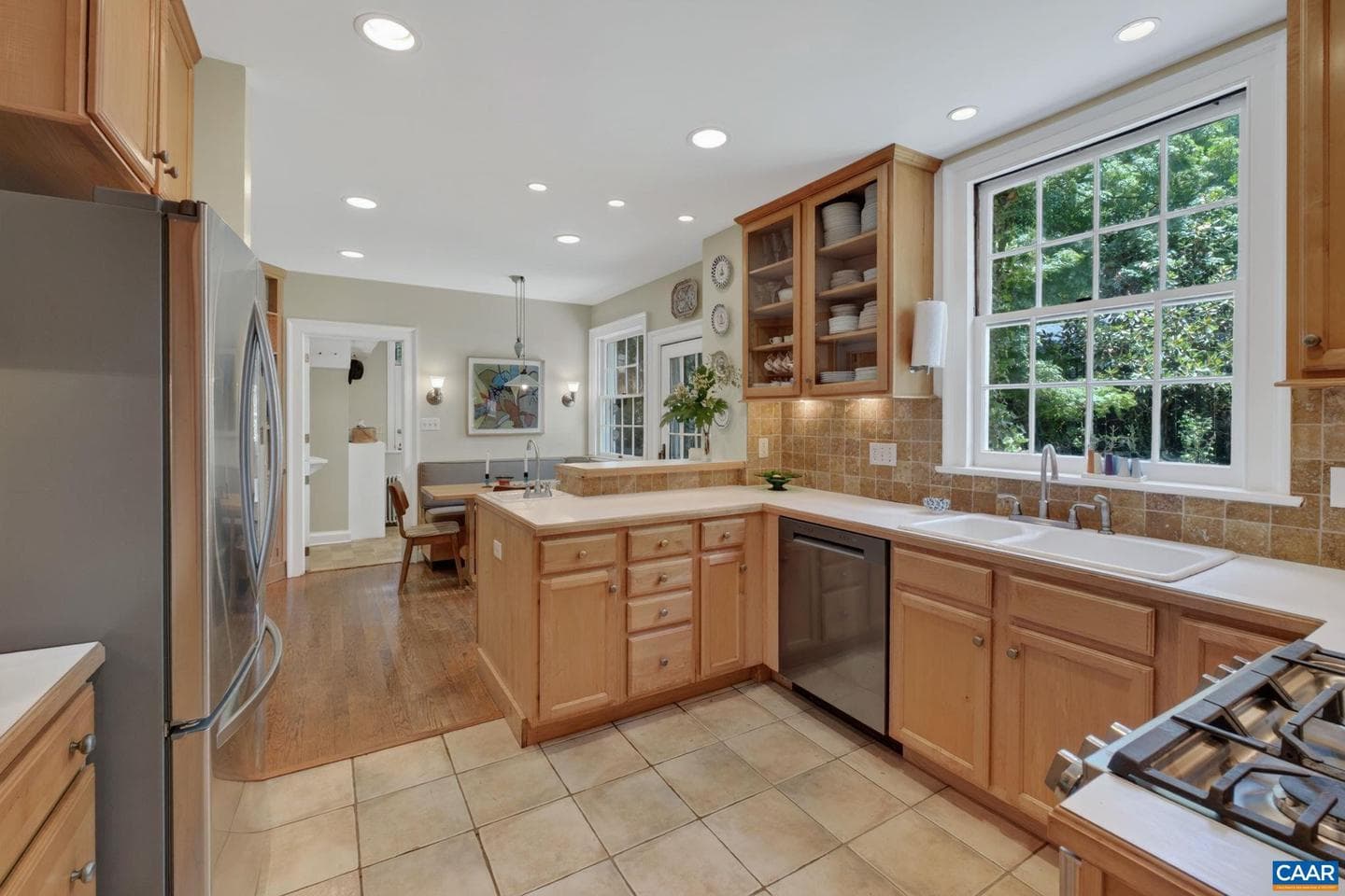1847 Edgewood Ln photo 20
