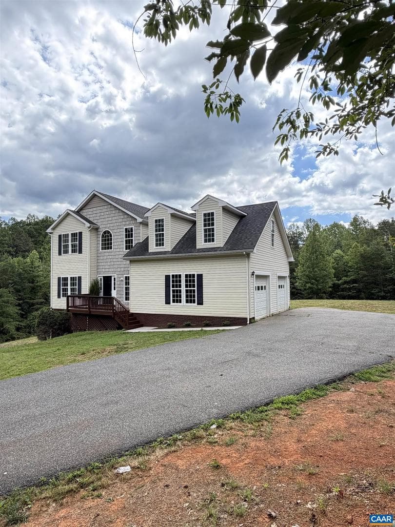 106 Mountainside Dr, Stanardsville