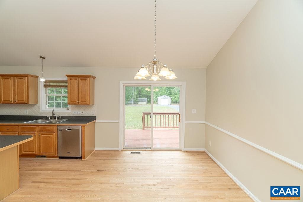 1166 Georgia Creek Rd photo 8