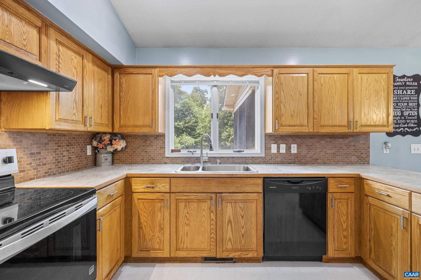 5393 Amicus Rd photo 39