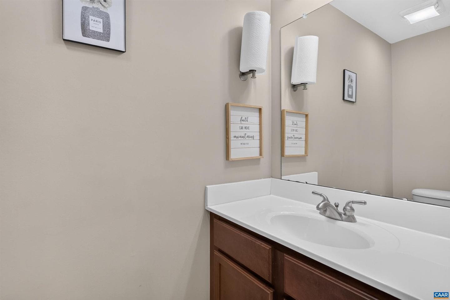 1565 Newcastle Ct photo 28