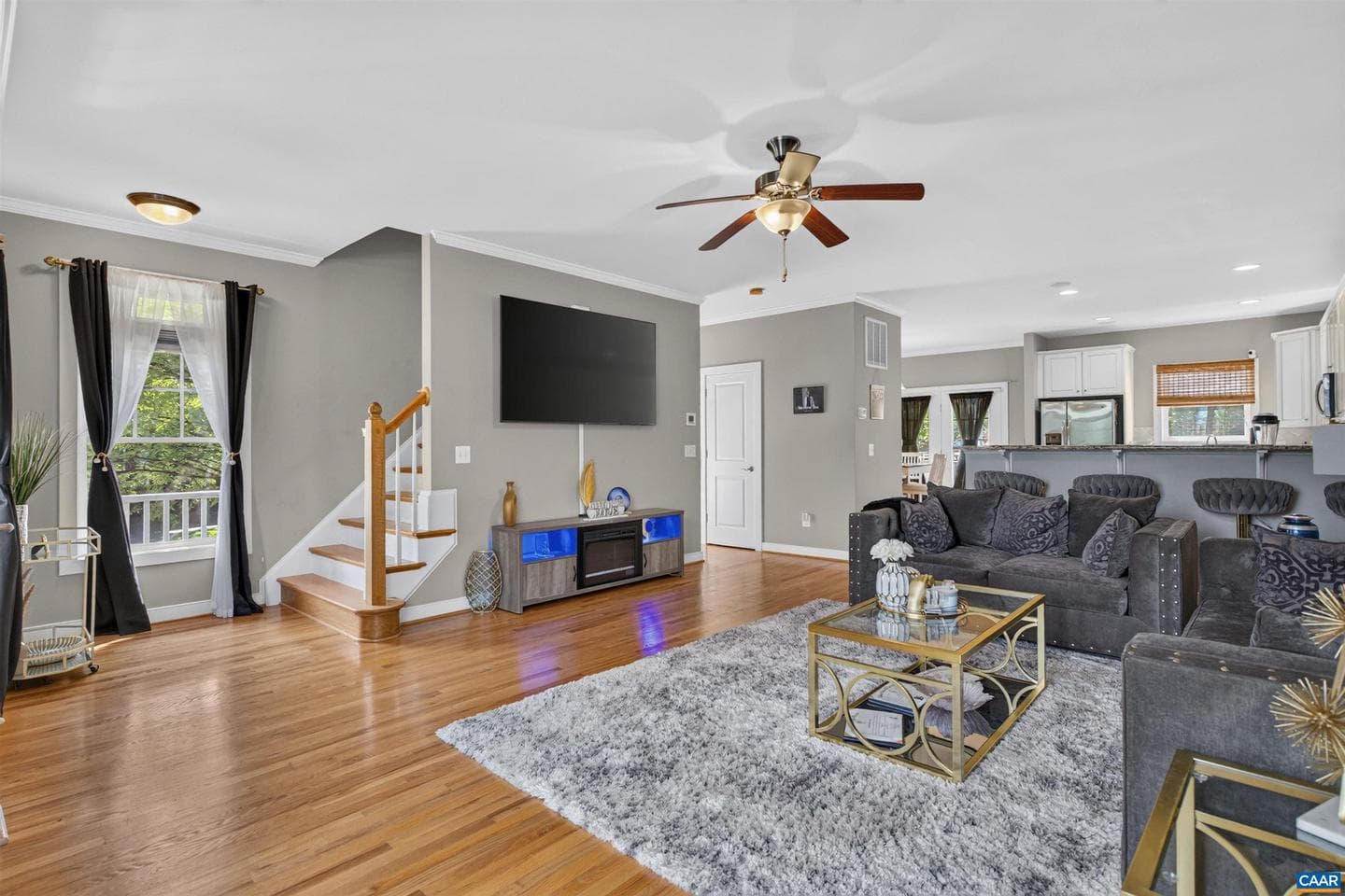 1565 Newcastle Ct photo 6