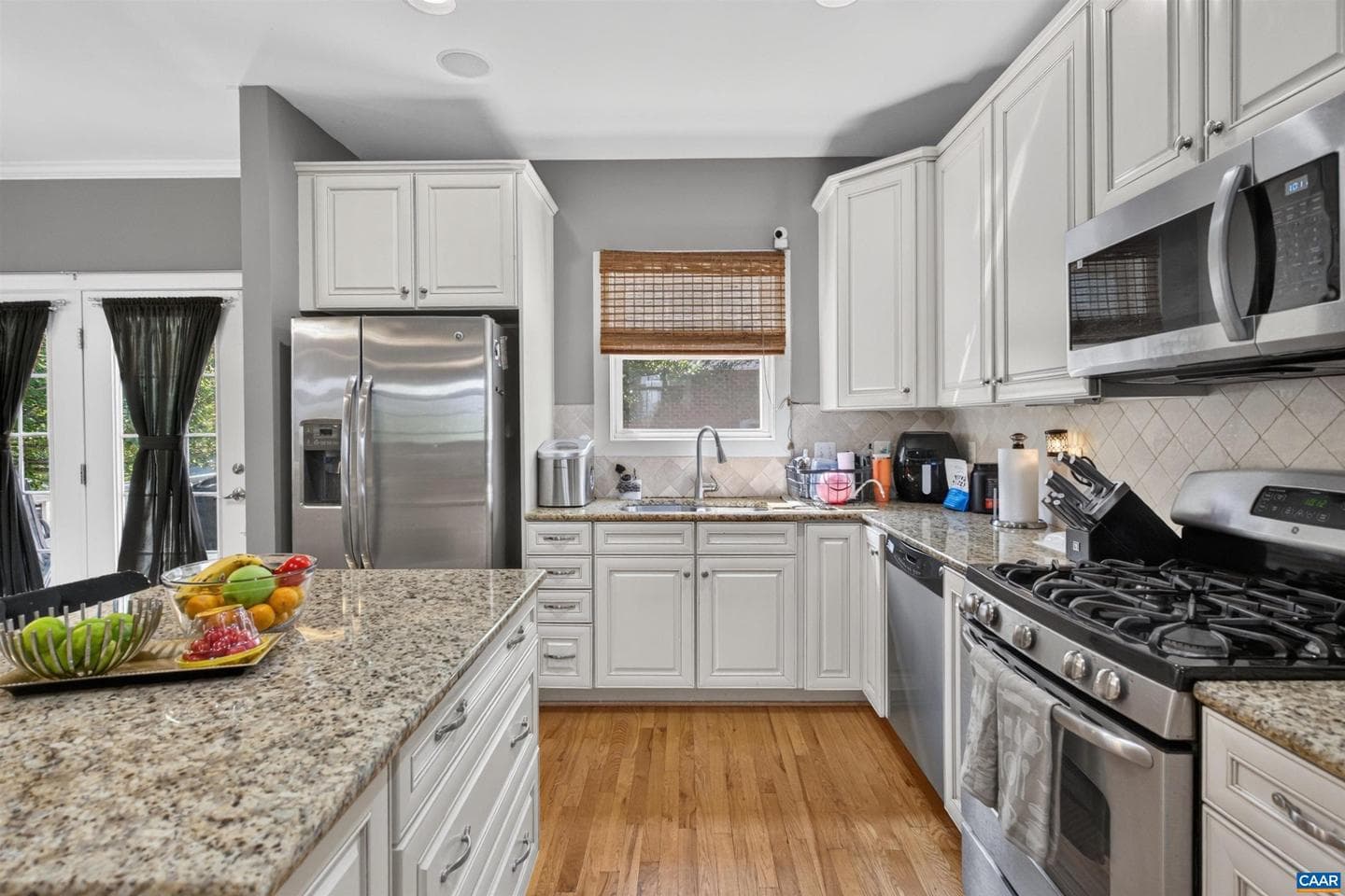 1565 Newcastle Ct photo 9