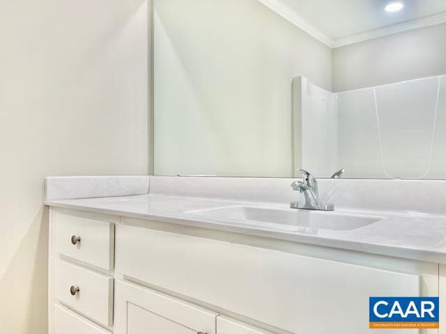 99 Cedar Dr photo 12