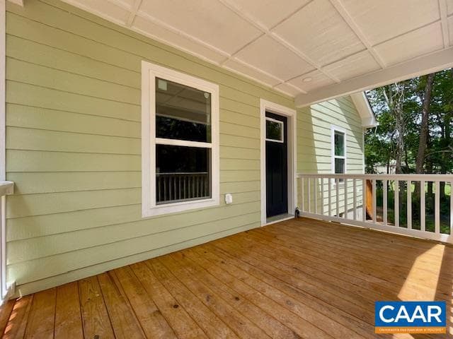 99 Cedar Dr photo 3