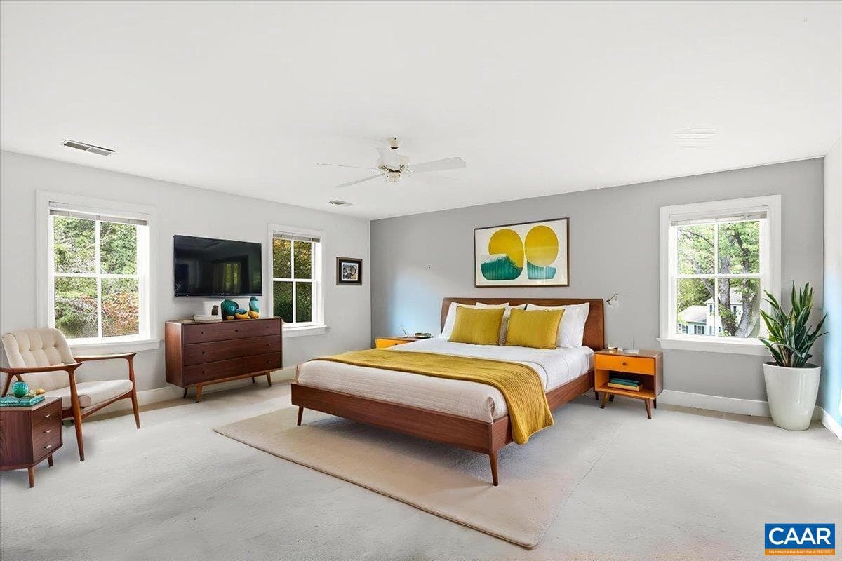 525 Milford Rd photo 21