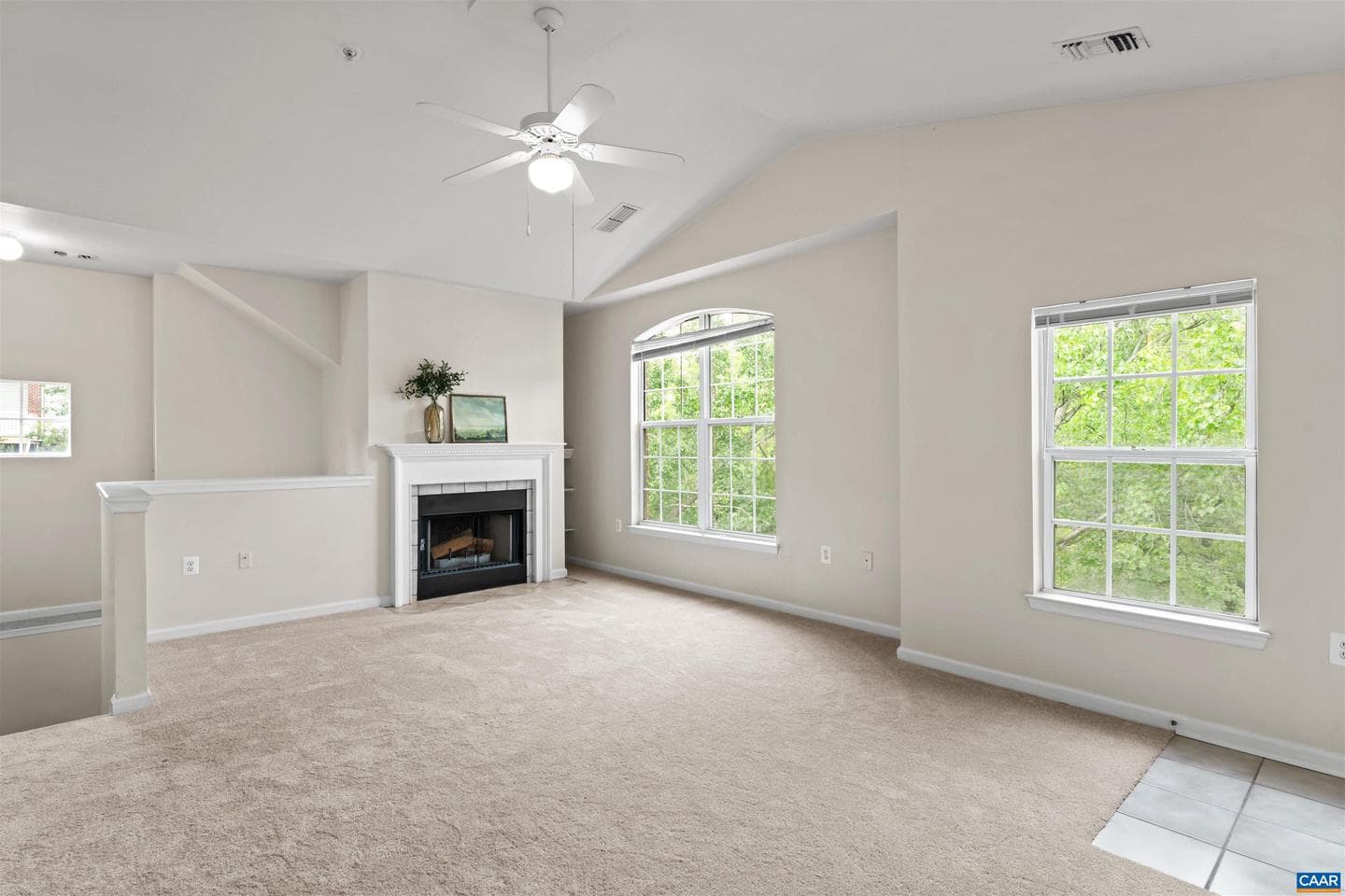 1055 Weybridge Ct photo 4