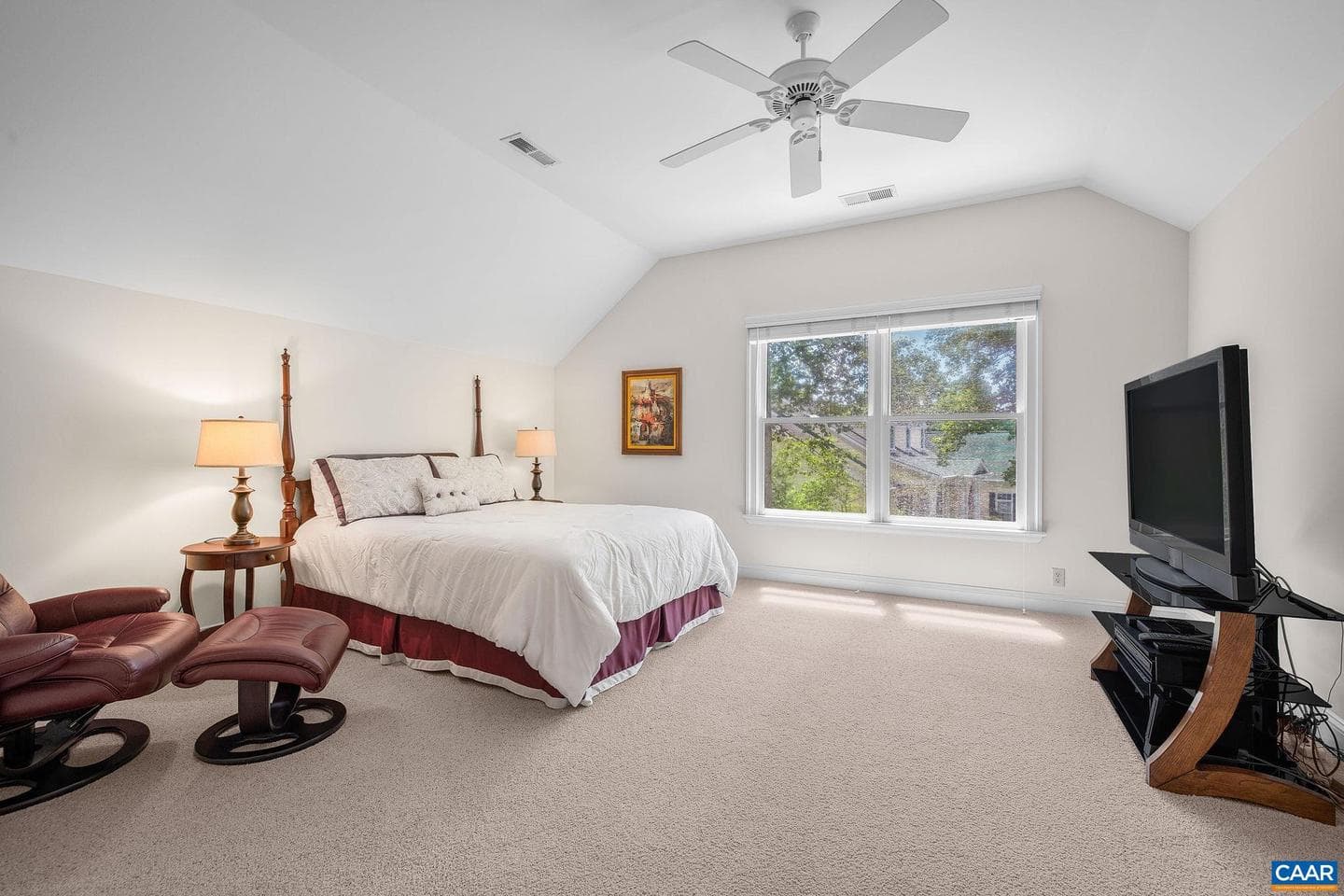 3059 Hyde Park Pl photo 45