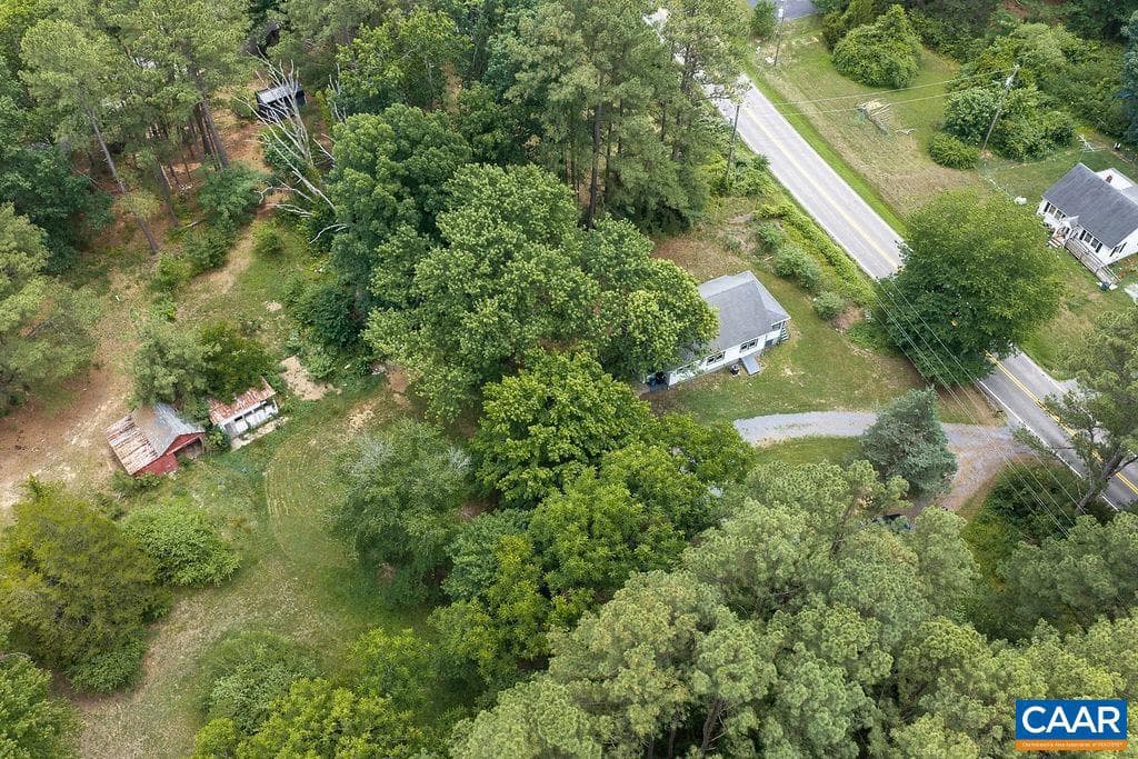 1893 W River Rd photo 36