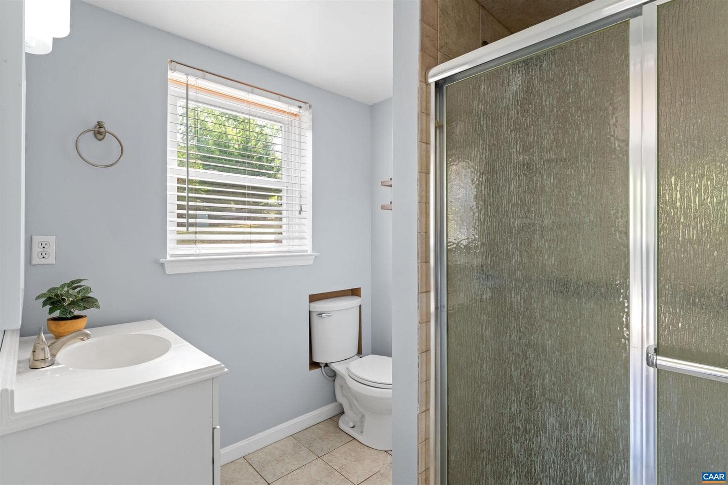 8005 Washington Ct photo 37