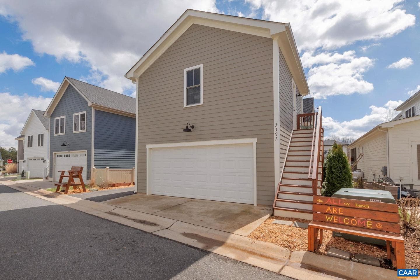 3298 Rowcross St photo 47