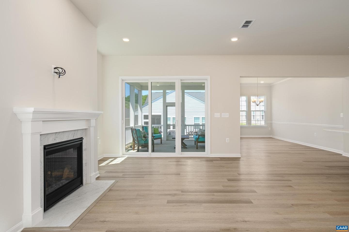 774 Four Seasons Dr photo 10