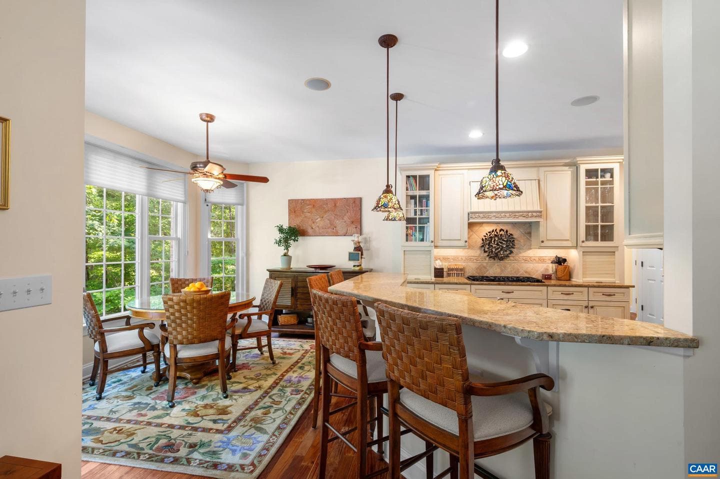 2085 Bentivar Dr photo 25