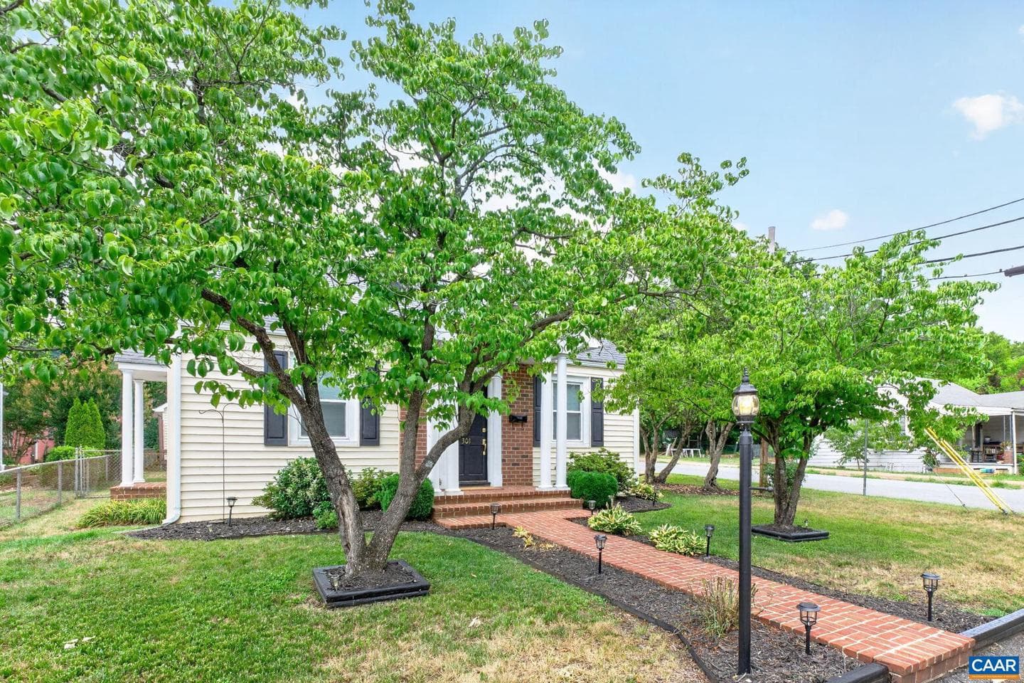 301 Meade Ave photo 40