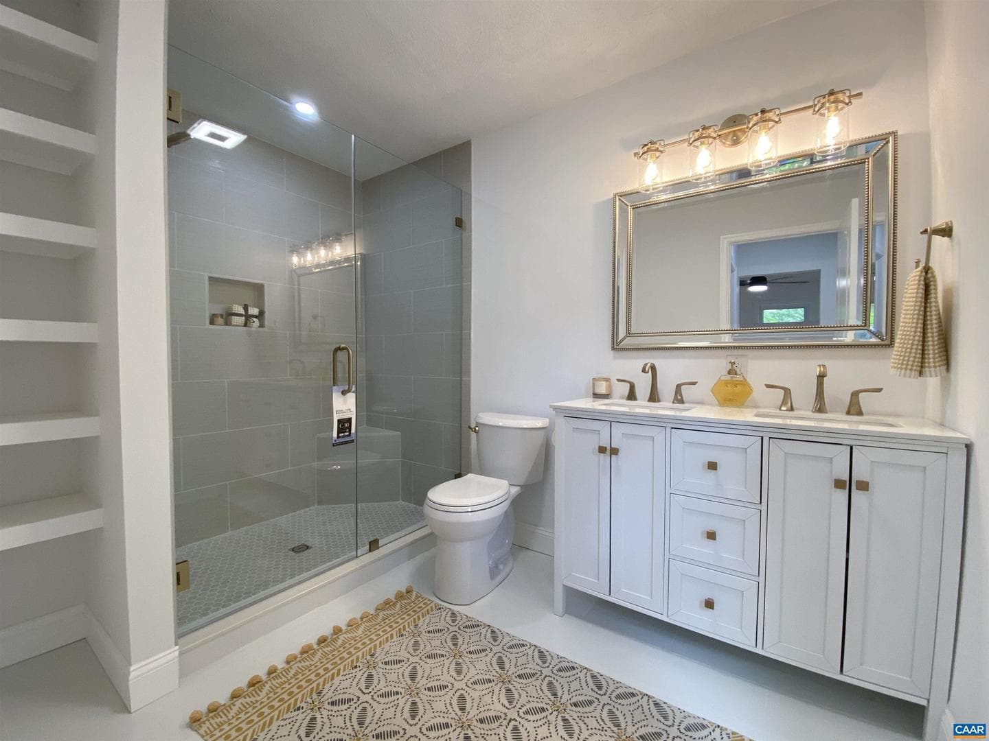 2305 Wayne Ave photo 18