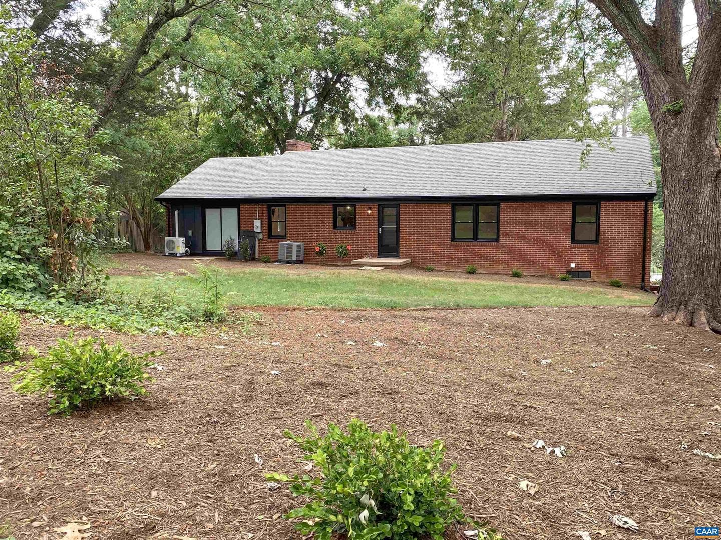 2305 Wayne Ave photo 31