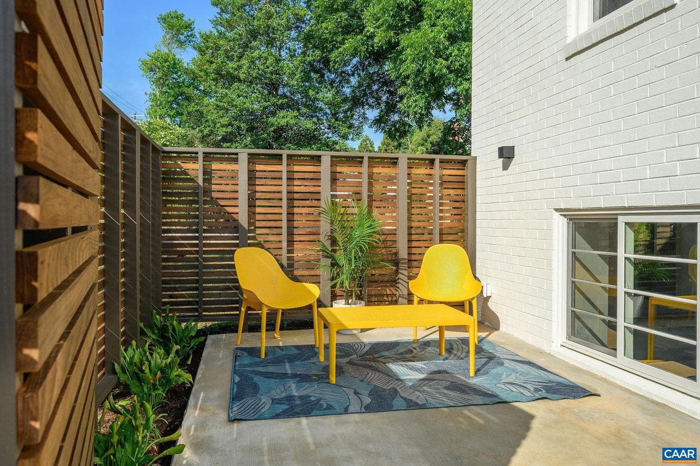 1007 Saint Clair Ave photo 37