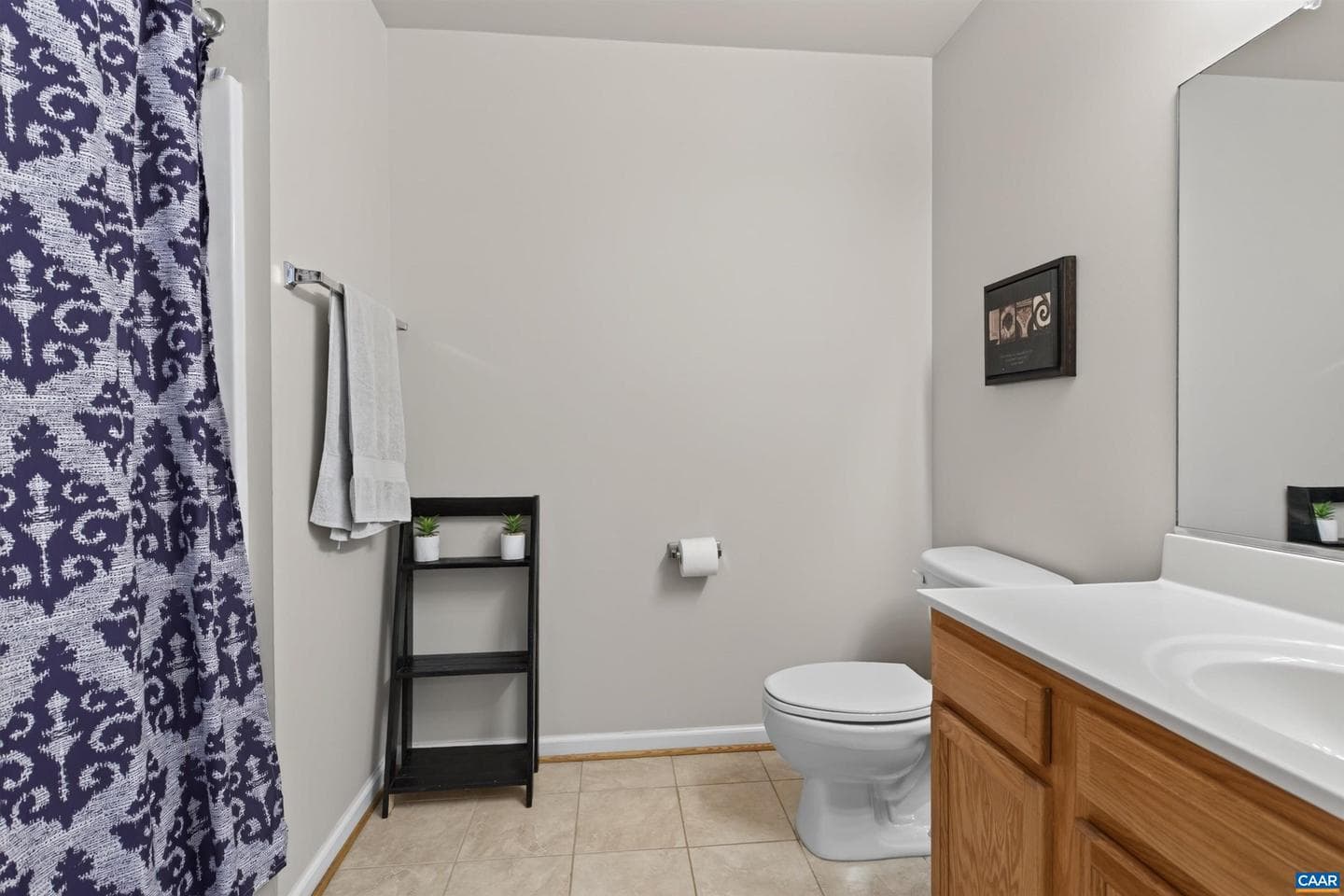 562 Cleveland Ave photo 22