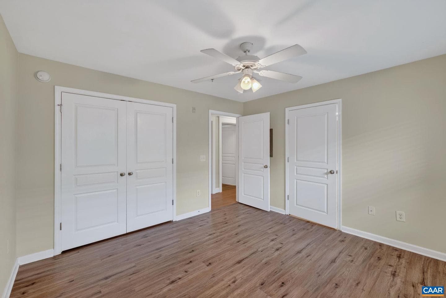 1915 Beechcrest Ct #101 photo 26