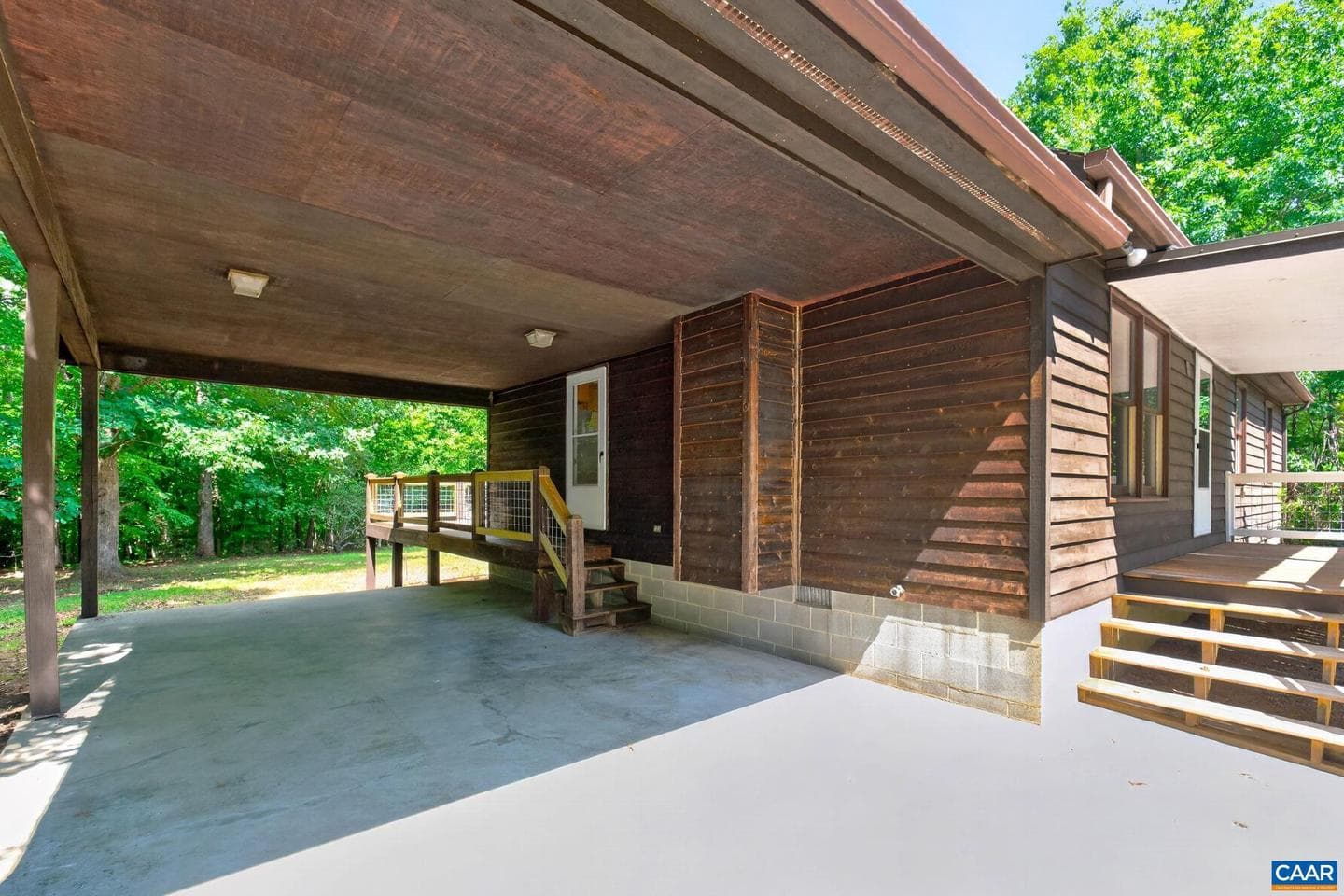 7124 Albevanna Spring Rd photo 27