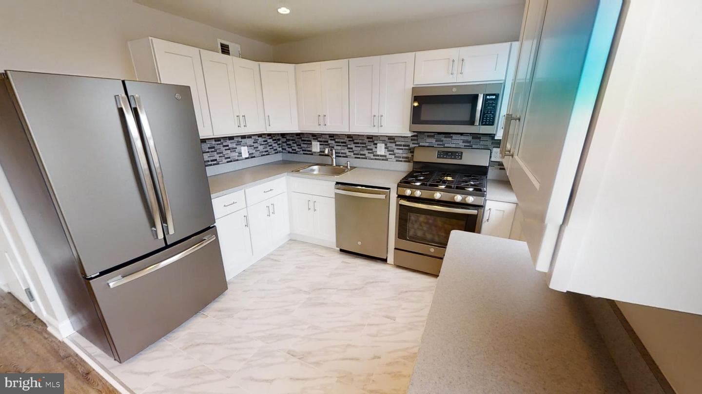 2646 Birney Place SE SE #202 photo 51