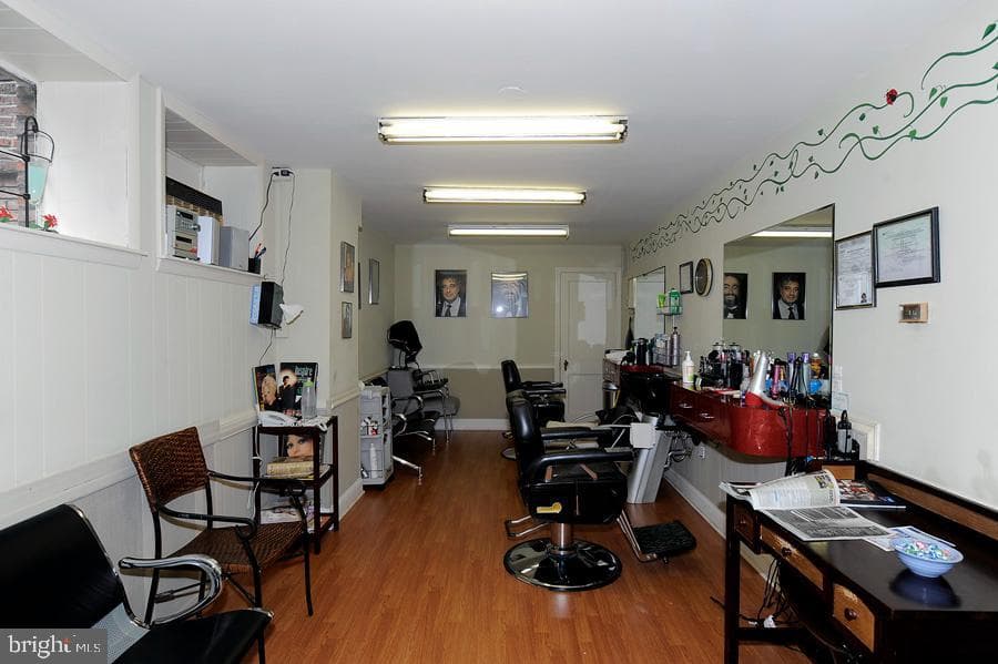 4000 Cathedral Avenue NW #105b photo 22