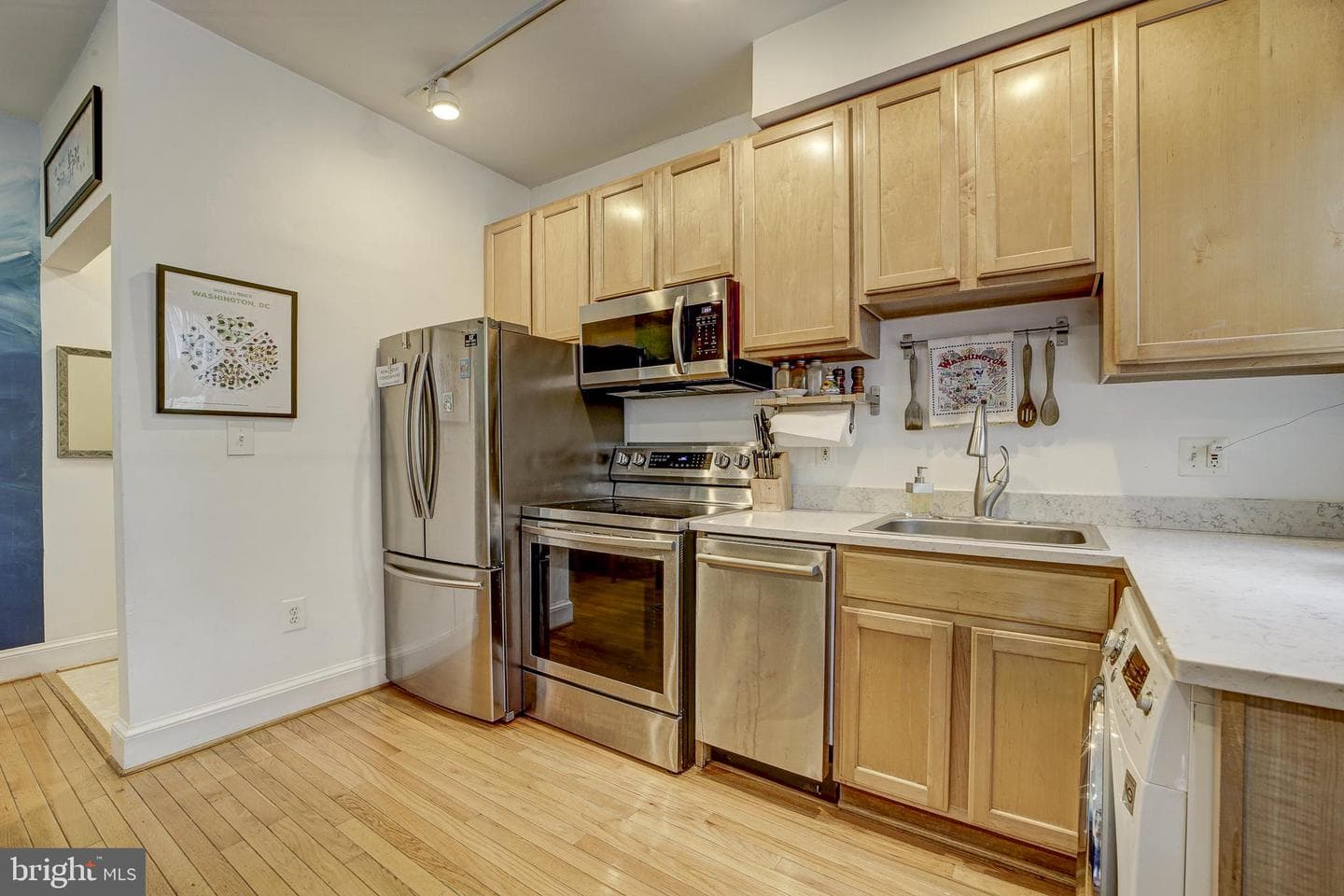 1401 Columbia Road NW #219 photo 11