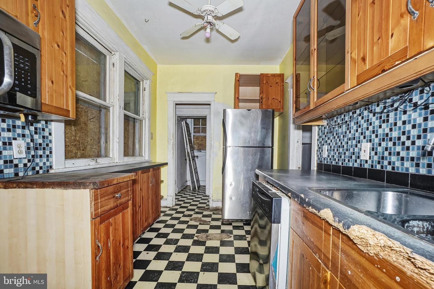 200 Van Buren Street NW photo 10