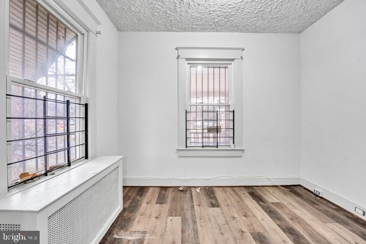 1444 T Street SE photo 10