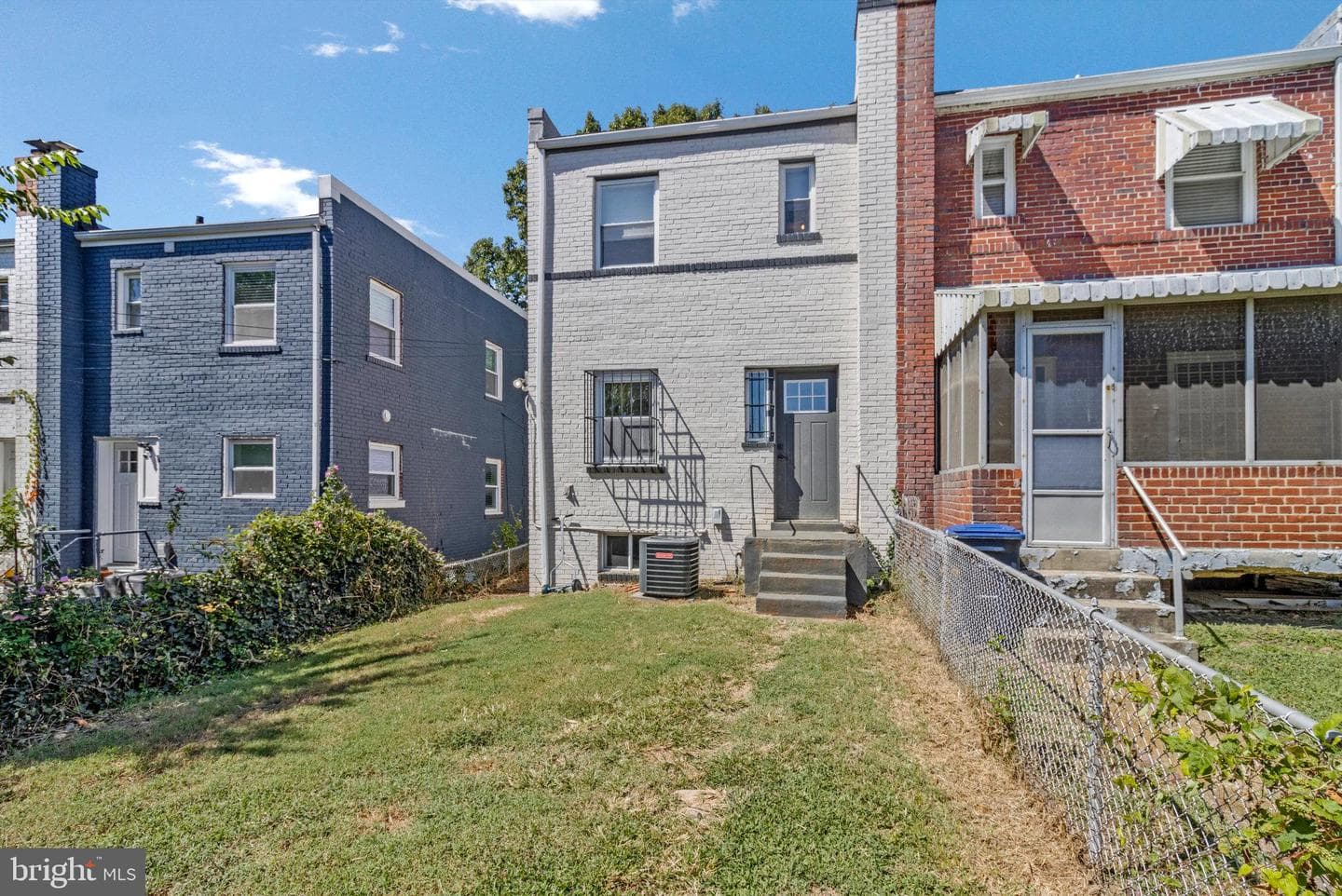 1925 Alabama Avenue SE photo 5