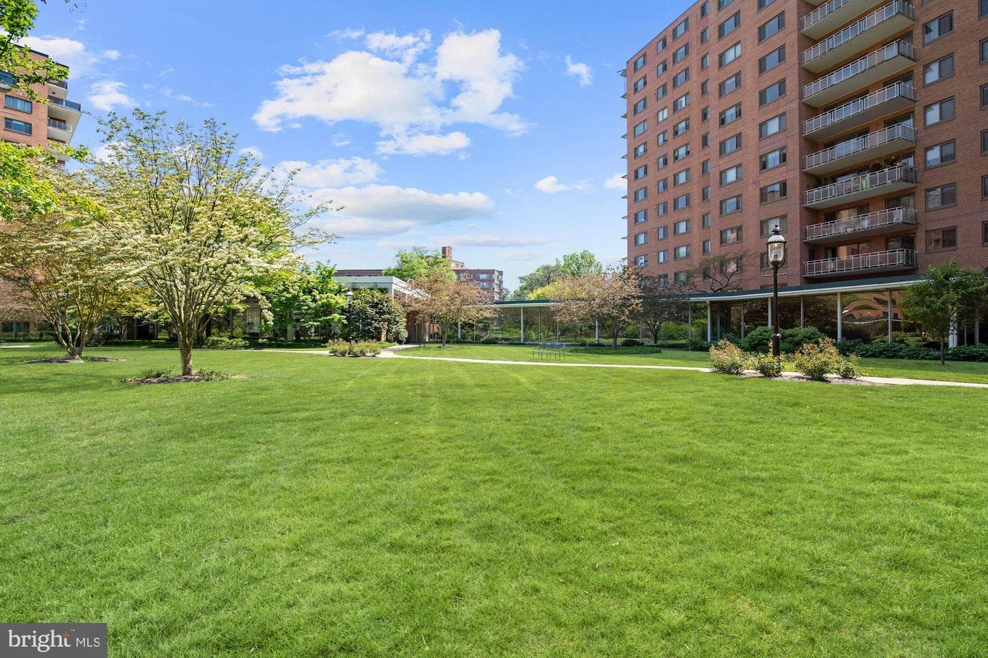 4201 Cathedral Avenue NW #507w photo 25