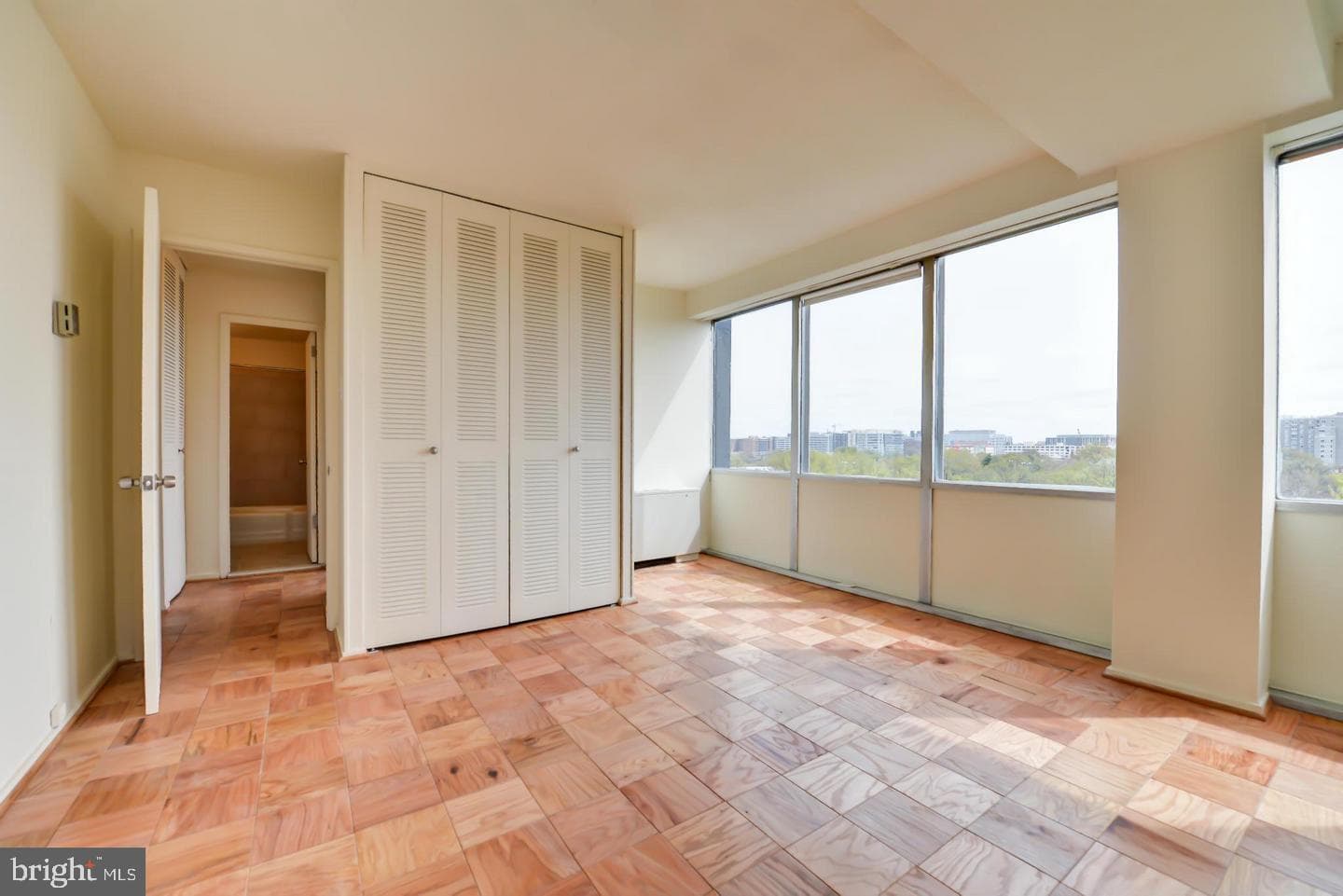 1311 Delaware Avenue SW #s732 photo 22