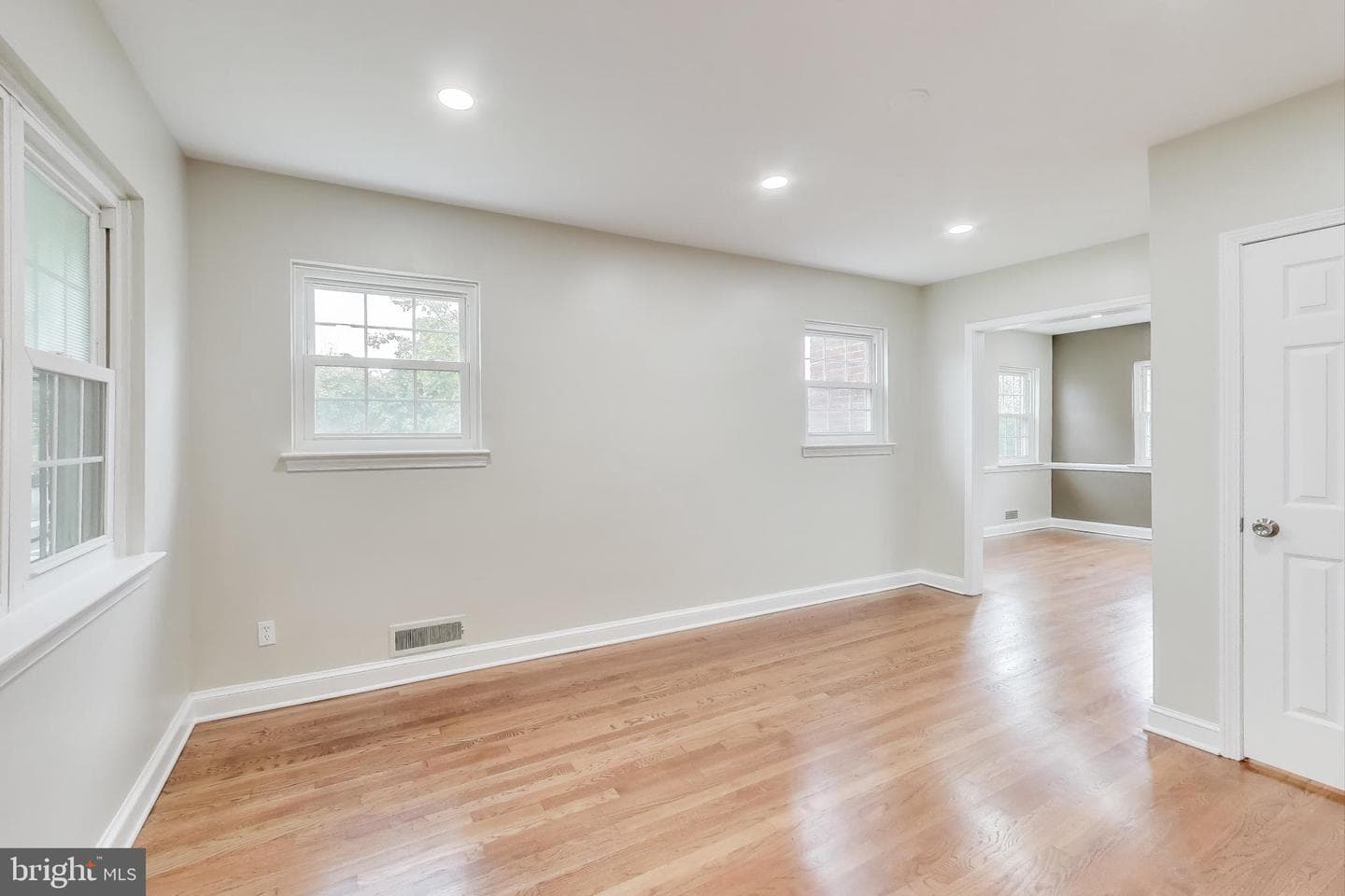 1700 Fort Davis Street SE photo 13